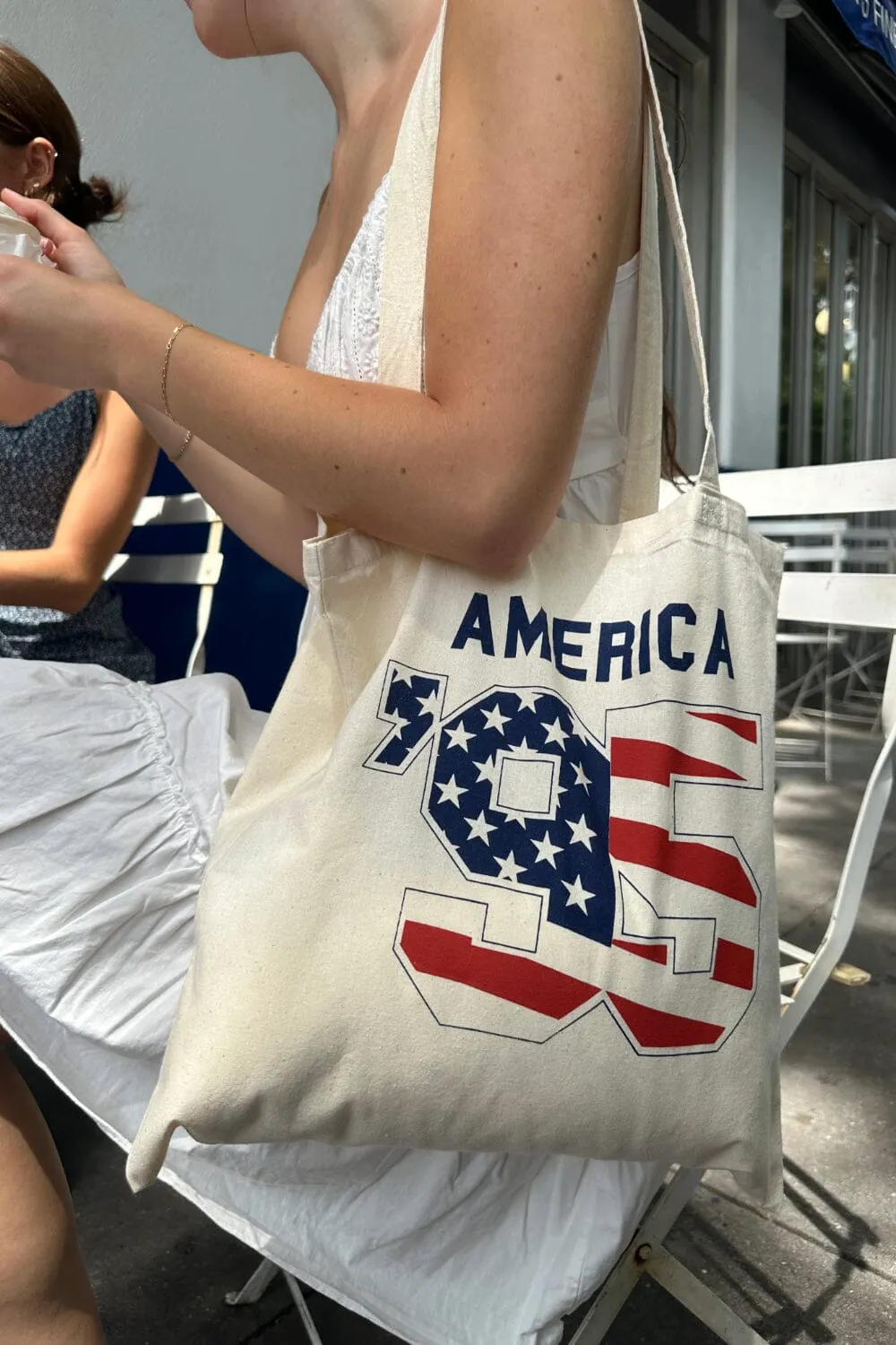 America '95 Tote Bag