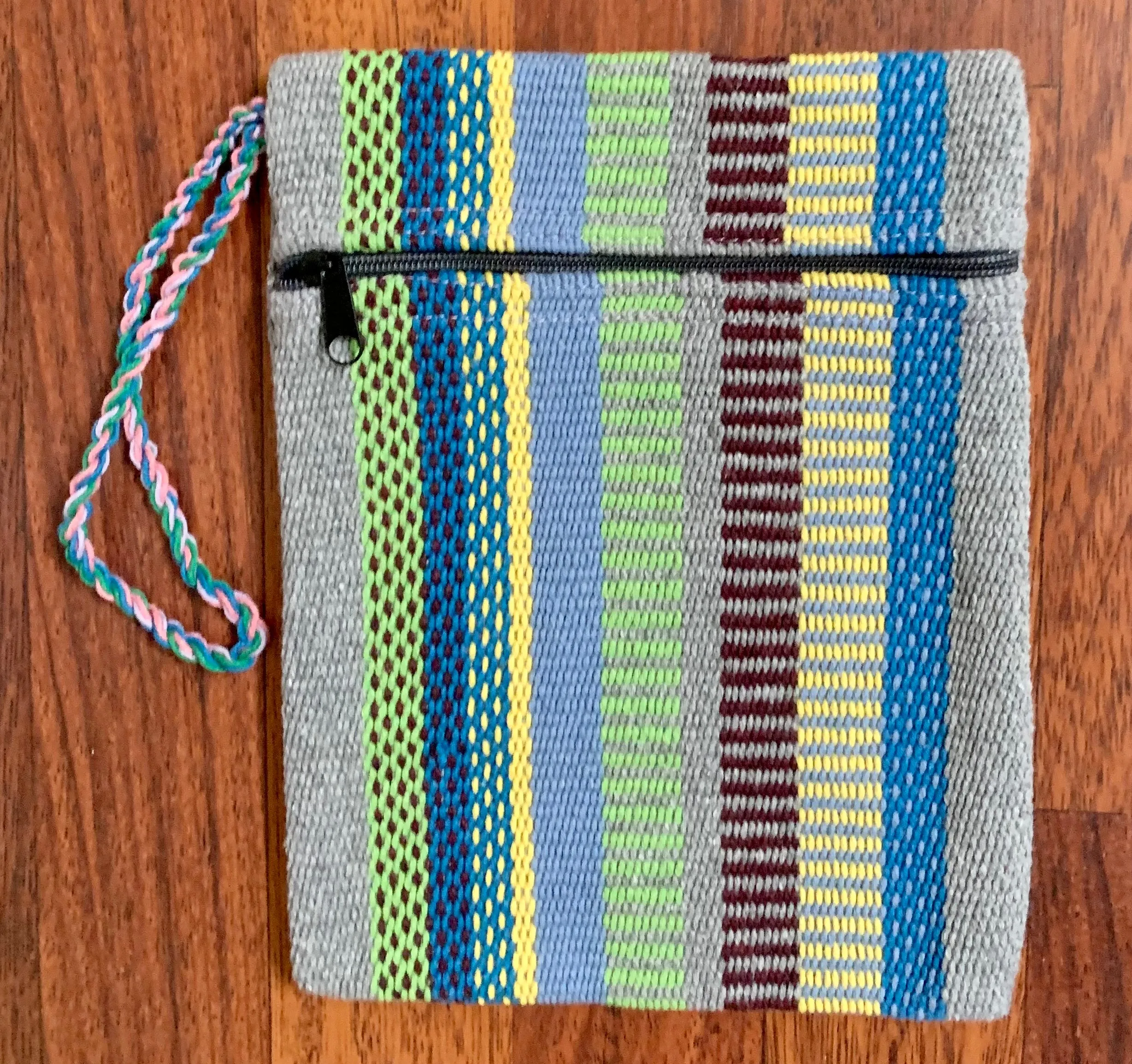 Compact Pouch