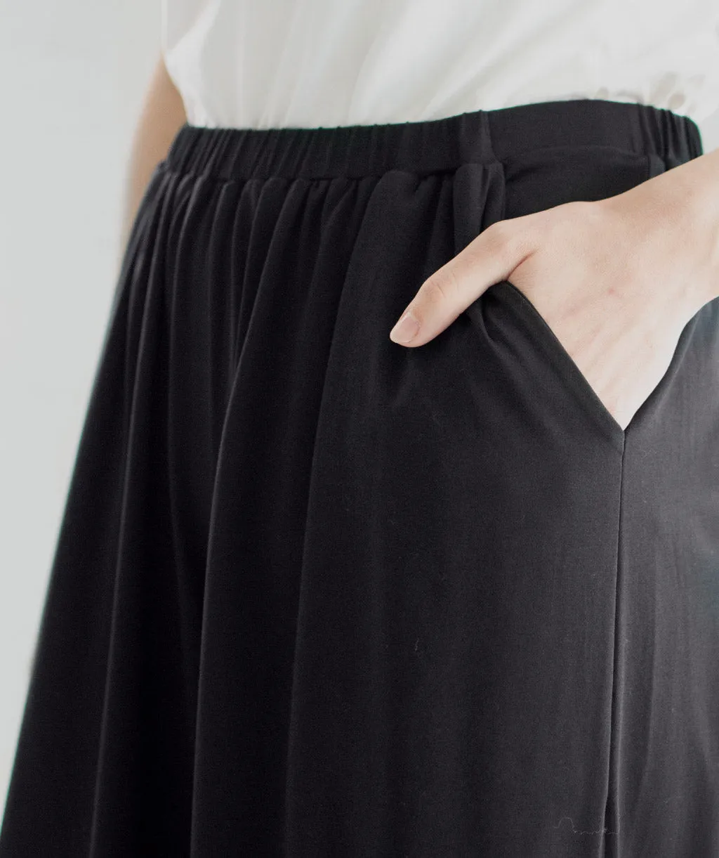 JOELLE wide-leg pants in Black