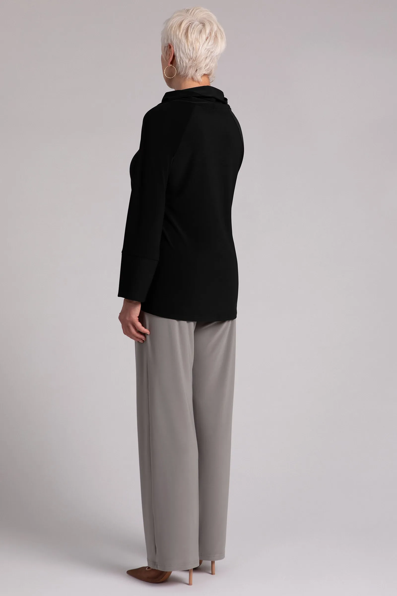 Wide Cuff Raglan Sleeve Top | Black