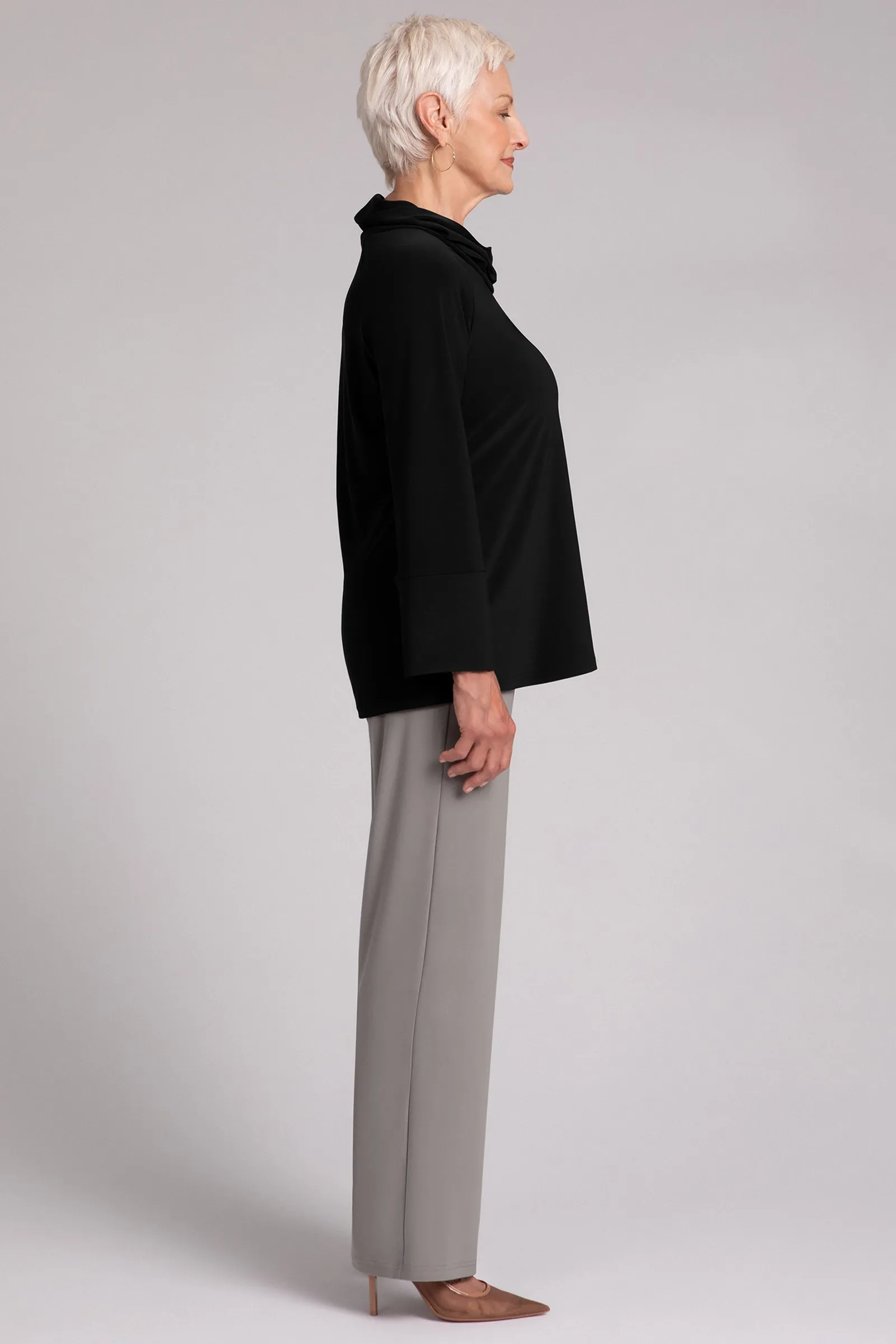 Wide Cuff Raglan Sleeve Top | Black